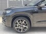 Volkswagen Tayron 1.5 eHybrid 204PK DSG R-Line Edition / Resterende Fabrieksgarantie Tot 13-08 2029 / Trekhaak / Panoramadak / 20'' LMV / VW