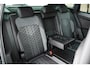 Volkswagen Tiguan 1.4 TSI 245pk eHybrid R-Line Business+ Trekhaak 360Camera Keyless Stoelverwarming Virtual Cockpit Navigatie Panoramadak