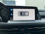 Volkswagen Golf 1.5 TSI Style / Memory Seat / Stuur + Stoelverwarming / Parkeersensoren V+A / Full-LED / App-Connect