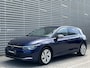 Volkswagen Golf 1.5 TSI Style / Memory Seat / Stuur + Stoelverwarming / Parkeersensoren V+A / Full-LED / App-Connect