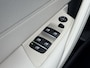BMW 5-Serie Touring 530e High Executive M-SPORT INDIVIDUAL / Dealer Onderhouden / Harman Kardon / 1.700 kg Trekgewicht / Elektrische Verstelbare Stoelen / Stoelverwarming / Parkeersensoren Voor en Achter / Elek. Achterklep / Navigatie /