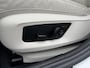 BMW 5-Serie Touring 530e High Executive M-SPORT INDIVIDUAL / Dealer Onderhouden / Harman Kardon / 1.700 kg Trekgewicht / Elektrische Verstelbare Stoelen / Stoelverwarming / Parkeersensoren Voor en Achter / Elek. Achterklep / Navigatie /
