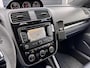 Volkswagen Scirocco 2.0 TSI DSG R-Line Ultra Violet Metallic Carbon Camera