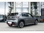 Peugeot 208 1.2 PureTech 101PK | GT-Line | Apple CarPlay | Nieuwe Distributie | 360 Graden Camera | 17" LM Velgen | LED | Climate Control |