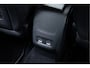 Peugeot 208 1.2 PureTech 101PK | GT-Line | Apple CarPlay | Nieuwe Distributie | 360 Graden Camera | 17" LM Velgen | LED | Climate Control |