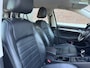 Volkswagen Golf 1.0 TSI / Apple CarPlay-Android / LEDER interieur + Stuur / Licht & Zicht Pakket / ALL-Season / 1e Eigenaar