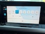 Volkswagen Golf 1.0 TSI / Apple CarPlay-Android / LEDER interieur + Stuur / Licht & Zicht Pakket / ALL-Season / 1e Eigenaar