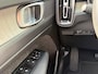 Volvo XC40 T4 Recharge Inscription / Automaat / NL-Auto / Dealer-Onderhouden / Vol-Leder / Elektr.-Uitklapbare Trekhaak / Pilot-Assist / Stoel- en Stuurverwarming / Adaptieve Cruise-Control Stop&Go / Climate-Control / Keyless / LED / Dodehoek-Detectie / Apple-Carplay & Android-Auto / DAB Radio-Bluetooth / Navi / Elektr.-Achterklep / PDC V+A / Camera / 19'' LMV / All-Season / ENZ.