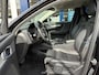 Volvo XC40 T4 Recharge Inscription / Automaat / NL-Auto / Dealer-Onderhouden / Vol-Leder / Elektr.-Uitklapbare Trekhaak / Pilot-Assist / Stoel- en Stuurverwarming / Adaptieve Cruise-Control Stop&Go / Climate-Control / Keyless / LED / Dodehoek-Detectie / Apple-Carplay & Android-Auto / DAB Radio-Bluetooth / Navi / Elektr.-Achterklep / PDC V+A / Camera / 19'' LMV / All-Season / ENZ.