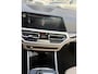 BMW 3-Serie 320i High Executive Keyless, clima, stoelverwarming, pdc, cruise