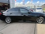 BMW 3-Serie 320i High Executive Keyless, clima, stoelverwarming, pdc, cruise