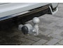Volvo XC60 2.0 T6 Plug-in hybrid AWD Plus Dark | Lichtmetalen Velgen 19" | Allseason Banden | Trekhaak Elektrisch Uitklapbaar | Elektrisch Glazen Panorama-Dak | 360 Rondomzicht Camera | head-up Display | Stoelen Voor / Achter + Stuurwiel Verwarmend | Pilot Assist