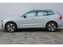 Volvo XC60 2.0 T6 Plug-in hybrid AWD Plus Dark | Lichtmetalen Velgen 19" | Allseason Banden | Trekhaak Elektrisch Uitklapbaar | Elektrisch Glazen Panorama-Dak | 360 Rondomzicht Camera | head-up Display | Stoelen Voor / Achter + Stuurwiel Verwarmend | Pilot Assist