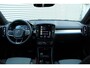 Volvo XC40 T4 Plug-in hybrid Plus Dark Semi Elektrische trekhaak | Verwarmbare Voorstoelen En Stuurwiel | Adaptieve Cruise Control | Apple carplay/Android auto | Achteruitrijcamera | Keyless