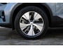 Volvo XC40 T4 Plug-in hybrid Plus Dark Semi Elektrische trekhaak | Verwarmbare Voorstoelen En Stuurwiel | Adaptieve Cruise Control | Apple carplay/Android auto | Achteruitrijcamera | Keyless