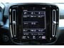 Volvo XC40 T4 Plug-in hybrid Plus Dark Semi Elektrische trekhaak | Verwarmbare Voorstoelen En Stuurwiel | Adaptieve Cruise Control | Apple carplay/Android auto | Achteruitrijcamera | Keyless