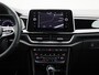 Volkswagen T-Roc Cabrio 1.5 TSI R-Line 150 PK| Navigatie | Leder Interieur | Stoelverwarming | Stuurwielverwarming | Achteruitrijcamera | Dodehoekdetectie