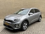 Kia Niro Hybrid 1.6 GDi PHEV DynamicPlusLine | Lederen bekleding | Trekhaak | Navigatie | Camera | Adaptieve cruise | Lane assist | Apple CarPlay / Android Auto | Stoelverwarming voor&achter | Stuurverwarming | Climate control | Volledig onderhouden