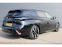 Peugeot e-308 SW GT 54 kWh | 3-Fase | Navigatie | 360 graden camera | Stoelverwarming | Alcantara | Stuurverwarming |