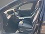 Volkswagen Passat Variant 1.5eHybrid 200kW/272PK R-Line Black Style DSG · Panoramadak · Navigatie · Trekhaak · Garantie t/m 12-03-2030 of 100000km.