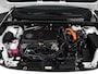 Toyota RAV4 2.5 Hybrid AWD Bi-Tone | Trekhaak | 1650kg trekvermogen | Stoel en stuurwiel verwarming |