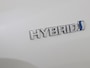 Toyota RAV4 2.5 Hybrid AWD Bi-Tone | Trekhaak | 1650kg trekvermogen | Stoel en stuurwiel verwarming |