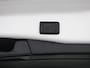 Toyota RAV4 2.5 Hybrid AWD Bi-Tone | Trekhaak | 1650kg trekvermogen | Stoel en stuurwiel verwarming |