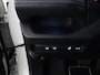 Toyota RAV4 2.5 Hybrid AWD Bi-Tone | Trekhaak | 1650kg trekvermogen | Stoel en stuurwiel verwarming |