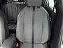 Peugeot e-208 EV Style 50 kWh | SOH 99,1% | parkeersensoren | Stoelverwarming | Navigatie | 16"LMV | Climate | AUTOMAAT | LED Koplampen |