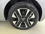 Peugeot e-208 EV Style 50 kWh | SOH 99,1% | parkeersensoren | Stoelverwarming | Navigatie | 16"LMV | Climate | AUTOMAAT | LED Koplampen |