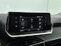 Peugeot e-208 EV Style 50 kWh | SOH 99,1% | parkeersensoren | Stoelverwarming | Navigatie | 16"LMV | Climate | AUTOMAAT | LED Koplampen |