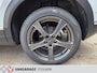 Volkswagen T-Roc 1.5 TSI Sport, Parelmoer, Zwart dak, Camera, Trekhaak, Navigatie.