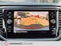 Volkswagen T-Roc 1.5 TSI Sport, Parelmoer, Zwart dak, Camera, Trekhaak, Navigatie.