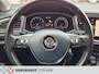 Volkswagen T-Roc 1.5 TSI Sport, Parelmoer, Zwart dak, Camera, Trekhaak, Navigatie.