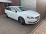 Volvo V60 2.4 D5 Twin Engine R-Design Bj:2015 NAP!