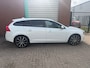 Volvo V60 2.4 D5 Twin Engine R-Design Bj:2015 NAP!