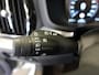 Volvo V60 2.0 T6 Recharge AWD R-Design Panoramadak Navigatie Apple Carplay/Android Auto Camera Parkeersensoren Stoel- en stuurverwarming Cruise Control Blind Spot Assist Virtual Cockpit Climate Control