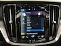 Volvo V60 2.0 T6 Recharge AWD R-Design Panoramadak Navigatie Apple Carplay/Android Auto Camera Parkeersensoren Stoel- en stuurverwarming Cruise Control Blind Spot Assist Virtual Cockpit Climate Control