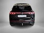 Volkswagen Tiguan 1.5eHybrid 200kW/272PK R-Line Black Style · Panoramadak · Leder · Trekhaak · 360°Camera + Parkeersensoren · Garantie t/m 22-06-2030 of 100000km.