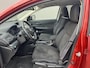 Honda CR-V 2.0 Comfort / Trekgewicht (1.700KG) / Voorstoelen Verwarmd / Airco / Navigatie / Start-Stop Systeem / 17'' Lichtmetalen Velgen / Cruise Control / Bluetooth Telefoon Verbinding /