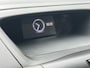 Honda CR-V 2.0 Comfort / Trekgewicht (1.700KG) / Voorstoelen Verwarmd / Airco / Navigatie / Start-Stop Systeem / 17'' Lichtmetalen Velgen / Cruise Control / Bluetooth Telefoon Verbinding /