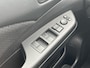 Honda CR-V 2.0 Comfort / Trekgewicht (1.700KG) / Voorstoelen Verwarmd / Airco / Navigatie / Start-Stop Systeem / 17'' Lichtmetalen Velgen / Cruise Control / Bluetooth Telefoon Verbinding /