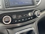 Honda CR-V 2.0 Comfort / Trekgewicht (1.700KG) / Voorstoelen Verwarmd / Airco / Navigatie / Start-Stop Systeem / 17'' Lichtmetalen Velgen / Cruise Control / Bluetooth Telefoon Verbinding /