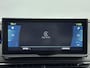 Peugeot 3008 1.6 HYbrid 180 Allure Pack Business | Keyless entry & start | Climate control | Navigatiesysteem full map | LMV 18'' | Apple carplay/Android auto | Stoelverwarming |
