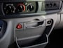 Renault Master T28 2.5 dCi L1H1 AUTOMAAT // Mag de ZE-Zone in // Met Laadklep! //