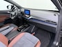 Volkswagen ID.4 First 82kWh SOH 93% Warmtepomp Trekhaak Camera Adap.Cruise Apple Carplay Android Auto Stuur+Stoelverwarming Navi Ecc Pdc Lmv 20" Led Wifi Voorruitverwarming DAB Isofix Verkeersbord detectie 1.000KG Trekgewicht 1e Eigenaar Dealeronderhouden