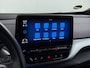Volkswagen ID.4 First 82kWh SOH 93% Warmtepomp Trekhaak Camera Adap.Cruise Apple Carplay Android Auto Stuur+Stoelverwarming Navi Ecc Pdc Lmv 20" Led Wifi Voorruitverwarming DAB Isofix Verkeersbord detectie 1.000KG Trekgewicht 1e Eigenaar Dealeronderhouden