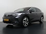 Volkswagen ID.4 First 82kWh SOH 93% Warmtepomp Trekhaak Camera Adap.Cruise Apple Carplay Android Auto Stuur+Stoelverwarming Navi Ecc Pdc Lmv 20" Led Wifi Voorruitverwarming DAB Isofix Verkeersbord detectie 1.000KG Trekgewicht 1e Eigenaar Dealeronderhouden