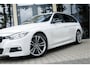 BMW 3-Serie Touring 330d Aut. 260PK EXPORT | M Sportpakket | High Executive | Leder | Stoelverwarming | Xenon | Navigatie | Parkeersensoren |