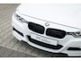 BMW 3-Serie Touring 330d Aut. 260PK EXPORT | M Sportpakket | High Executive | Leder | Stoelverwarming | Xenon | Navigatie | Parkeersensoren |